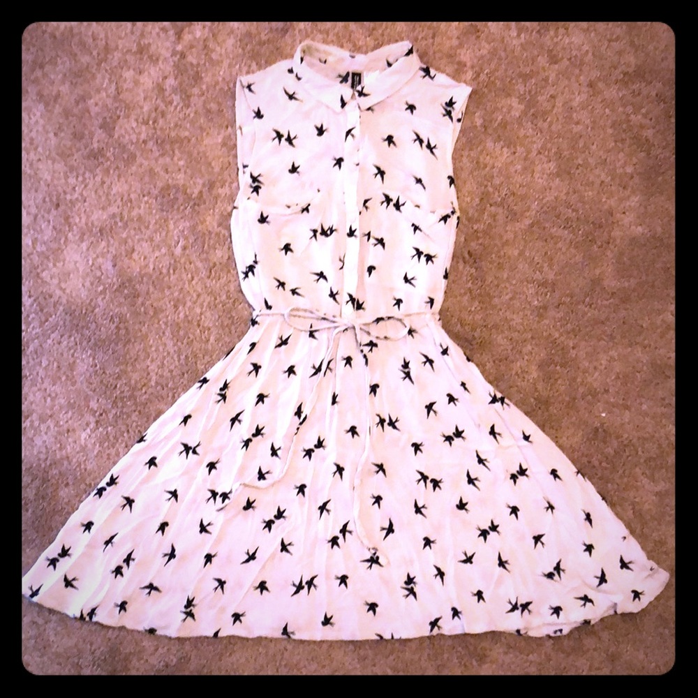 Sleeveless skater dress